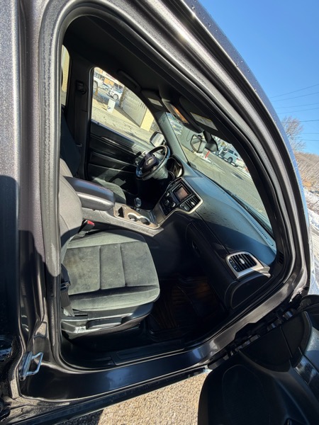 Jeep Grand Cherokee Laredo 4WD 2014