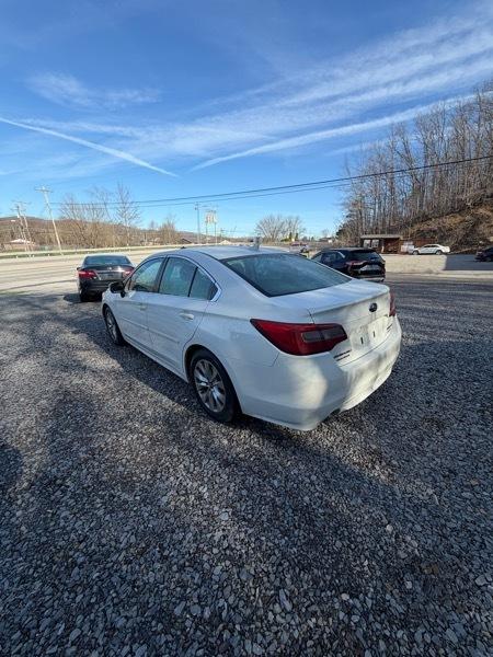 Subaru Legacy 2.5i Premium 2016