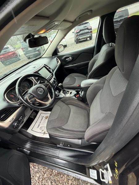 Jeep Cherokee Latitude 4WD 2016