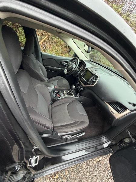 Jeep Cherokee Latitude 4WD 2016