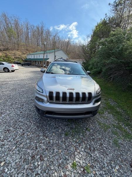 Jeep Cherokee Latitude 4WD 2016