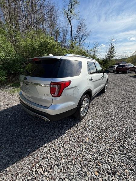Ford Explorer Limited 4WD 2016