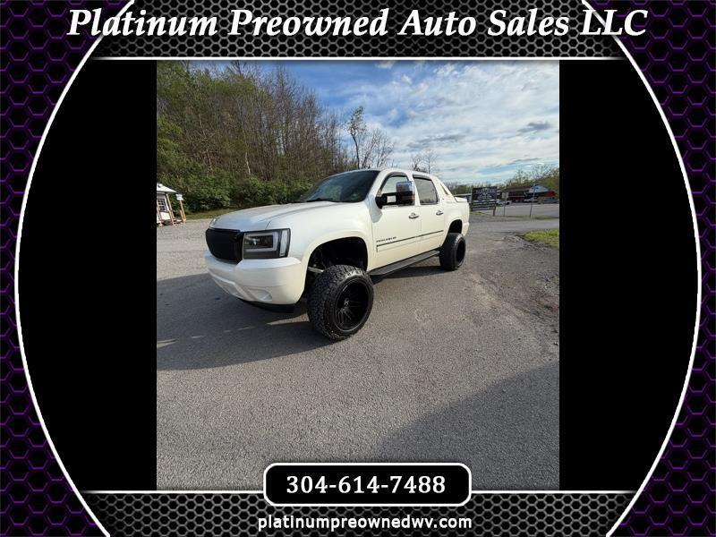 Chevrolet Avalanche LTZ 4WD 2011