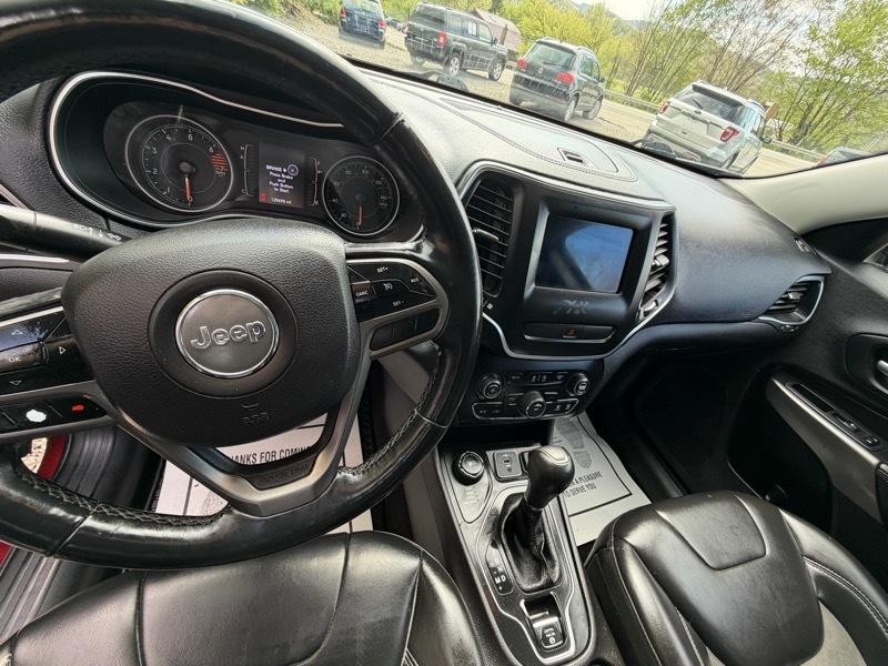 Jeep Cherokee Latitude Plus 4WD 2019