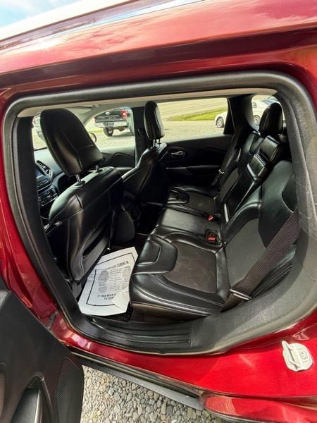 Jeep Cherokee Latitude Plus 4WD 2019