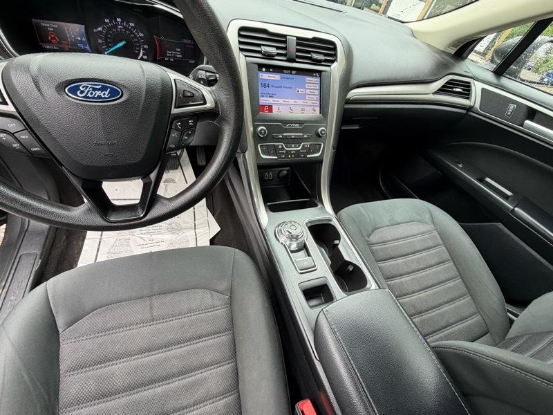 Ford Fusion SE AWD 2019