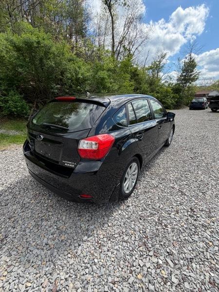 Subaru Impreza 2.0i Premium PZEV 5-Door 2015