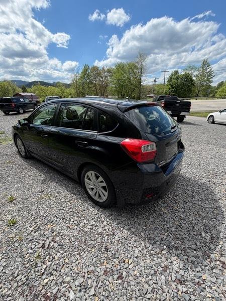 Subaru Impreza 2.0i Premium PZEV 5-Door 2015