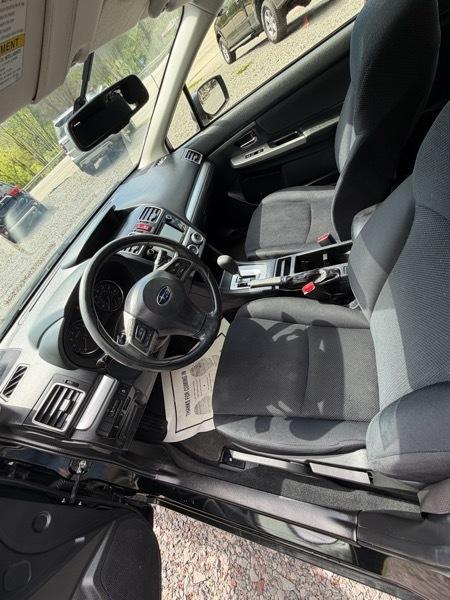 Subaru Impreza 2.0i Premium PZEV 5-Door 2015