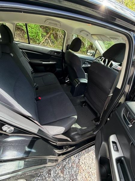 Subaru Impreza 2.0i Premium PZEV 5-Door 2015