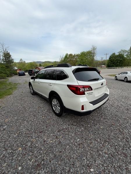 Subaru Outback 2.5i Premium 2017