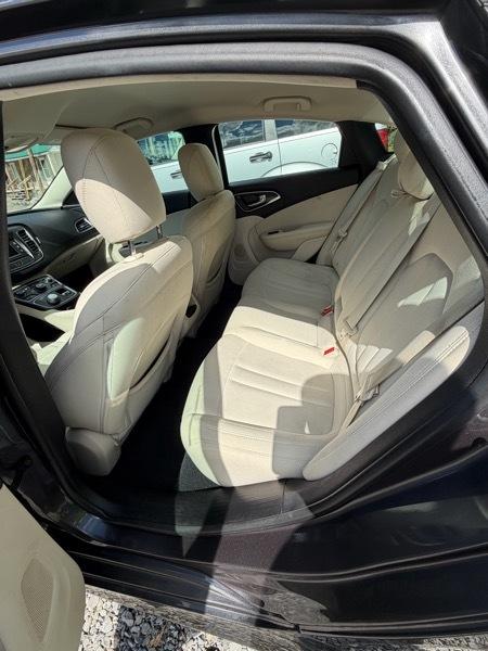 Chrysler 200 Limited 2015
