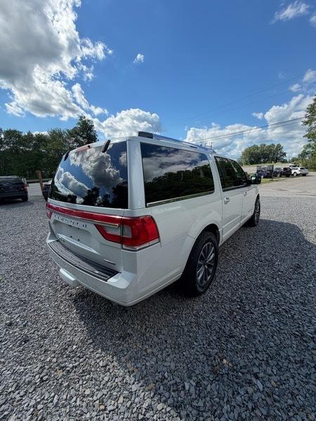 Lincoln Navigator L Select 4WD 2016