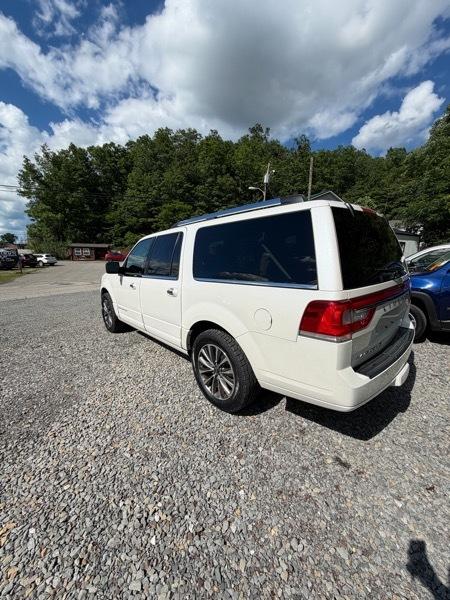 Lincoln Navigator L Select 4WD 2016