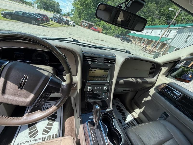 Lincoln Navigator L Select 4WD 2016