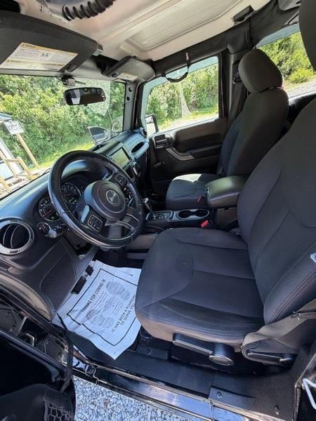 Jeep Wrangler Unlimited Sport 4WD 2015