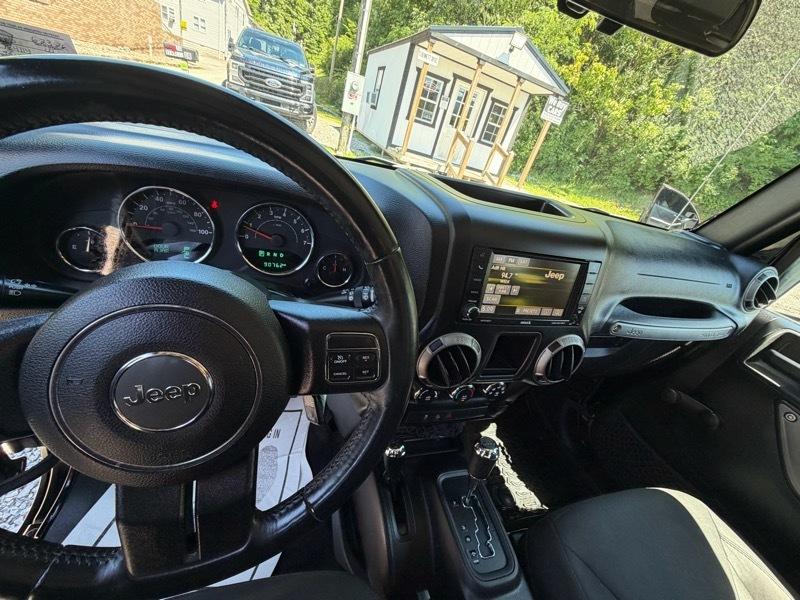 Jeep Wrangler Unlimited Sport 4WD 2015