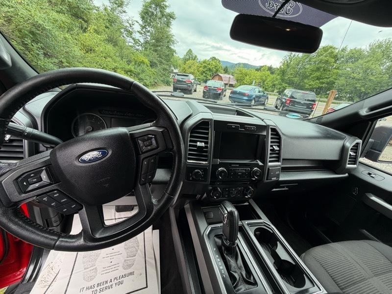 Ford F-150 4WD SuperCab 145" XLT 2015