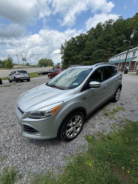 Ford Escape Titanium 4WD 2014