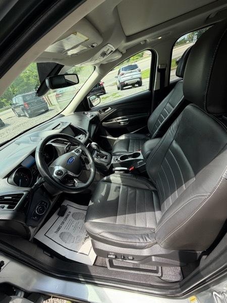 Ford Escape Titanium 4WD 2014