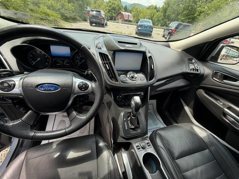 Ford Escape Titanium 4WD 2014