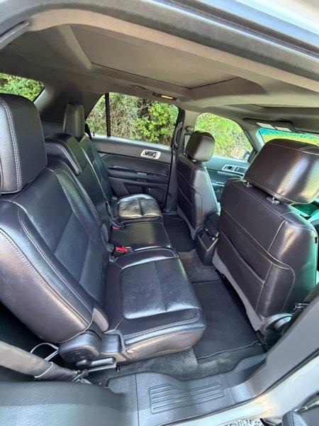Ford Explorer 4dr XLT 4WD 2013
