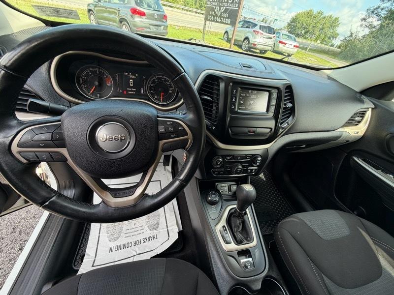 Jeep Cherokee Latitude 4WD 2017