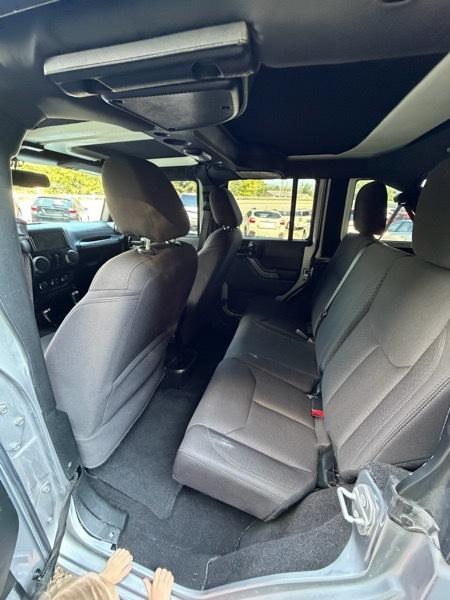 Jeep Wrangler Unlimited Sport 4WD 2017