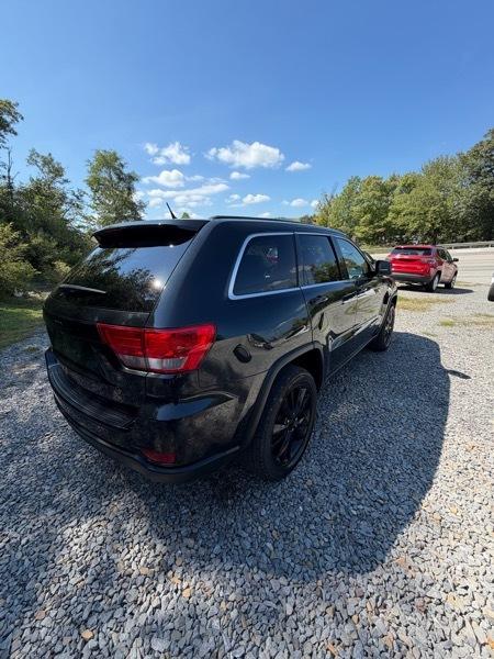 Jeep Grand Cherokee Laredo 4WD 2013