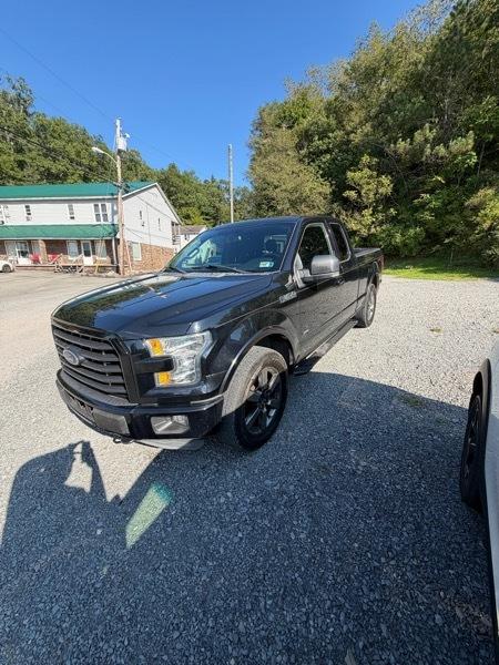 Ford F-150 4WD SuperCab 145" XLT 2016