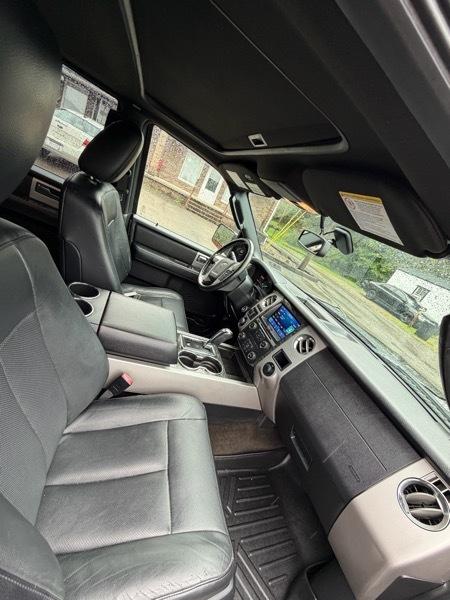Ford Expedition EL Limited 4WD 2017