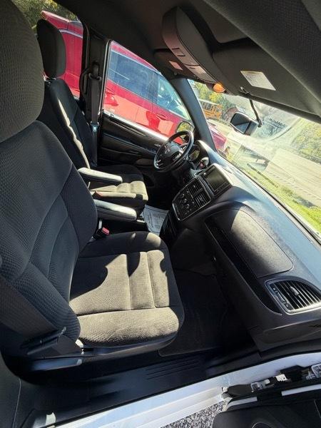 Dodge Grand Caravan SE 2017