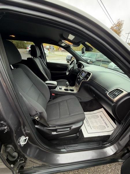 Jeep Grand Cherokee Laredo 4WD 2014