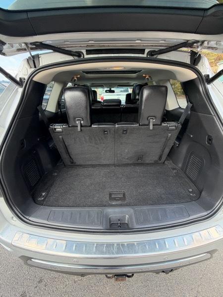 Nissan Pathfinder 4WD 4dr Platinum 2015