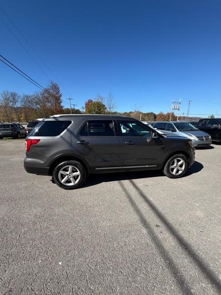 Ford Explorer 4WD 4dr XLT 2016