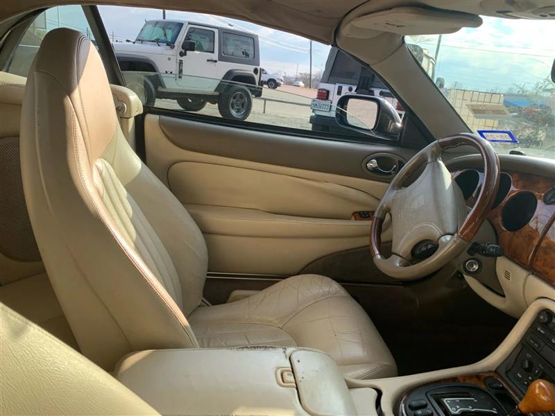 Jaguar XK8  1997 Jaguar XK8  1997