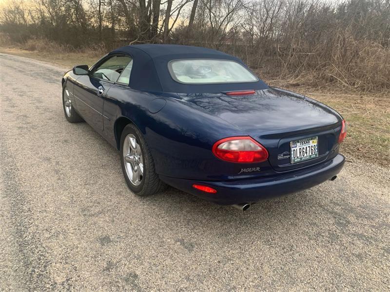 Jaguar XK8  1997