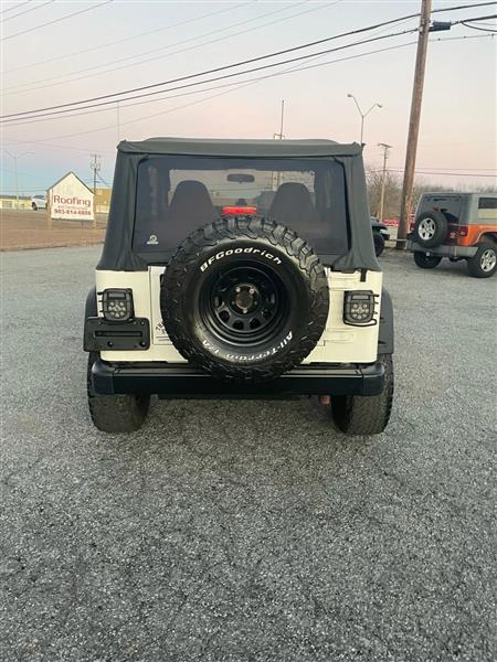 Jeep Wrangler  2001