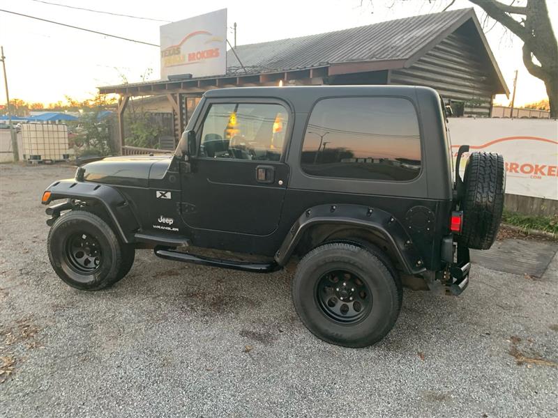 Used 2004 Jeep Wrangler X with VIN 1J4FA39S34P723667 for sale in Sherman, TX