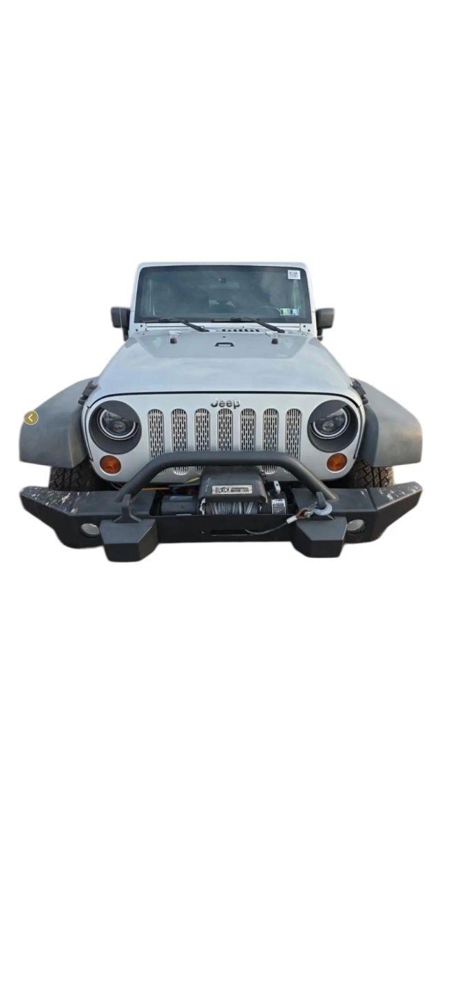 Jeep Wrangler  2011