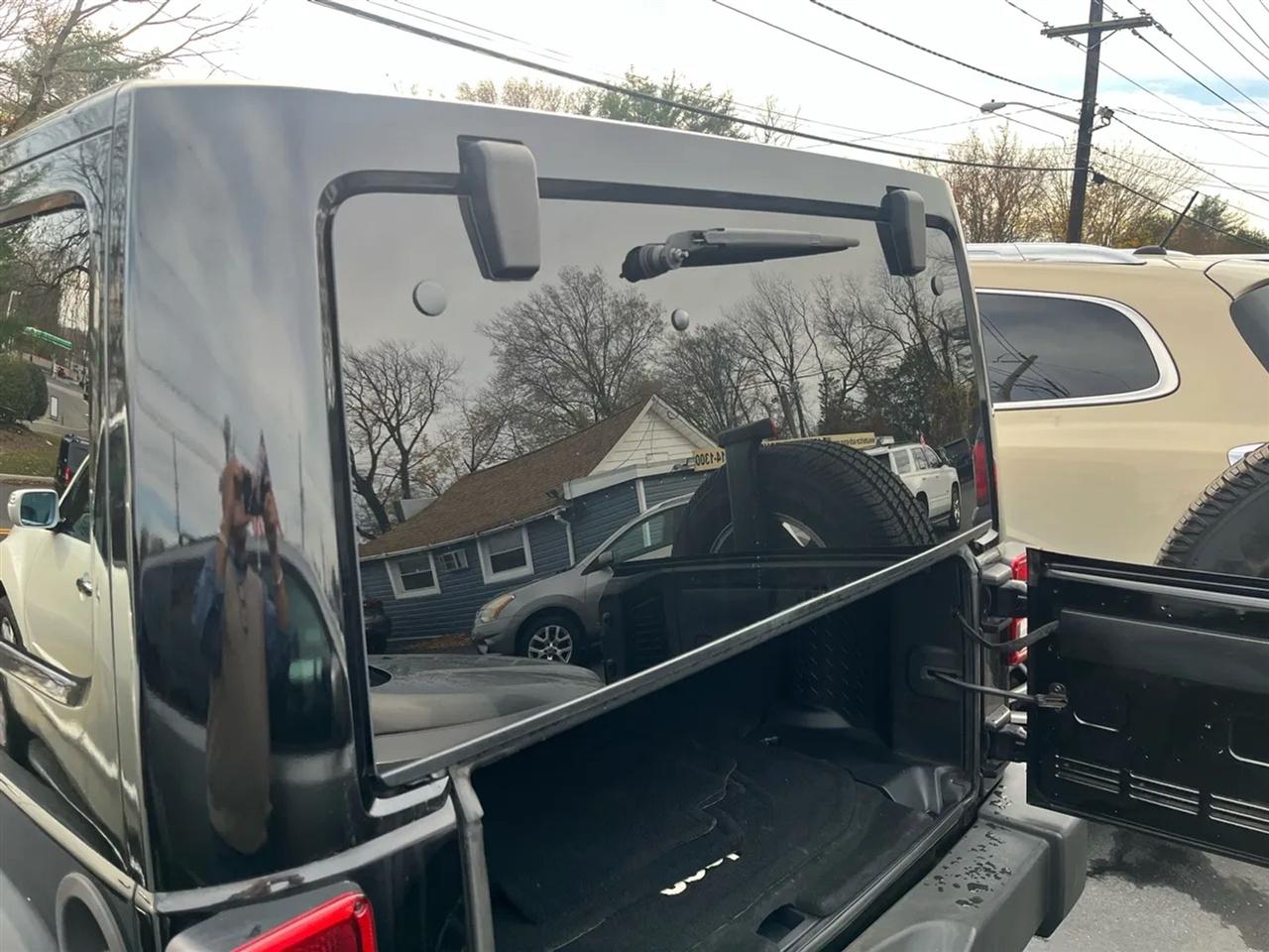 Jeep Wrangler Unlimited Sport 4WD 2013