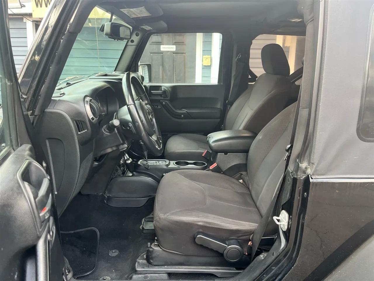 Jeep Wrangler Sport 4WD 2015