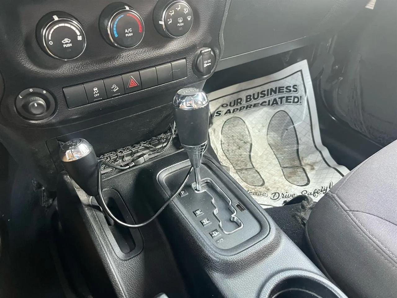 Jeep Wrangler Sport 4WD 2015