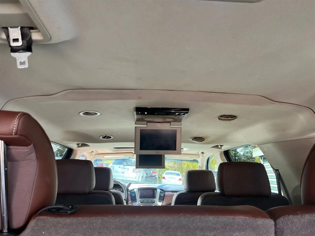 Chevrolet Suburban LTZ 1500 4WD 2015