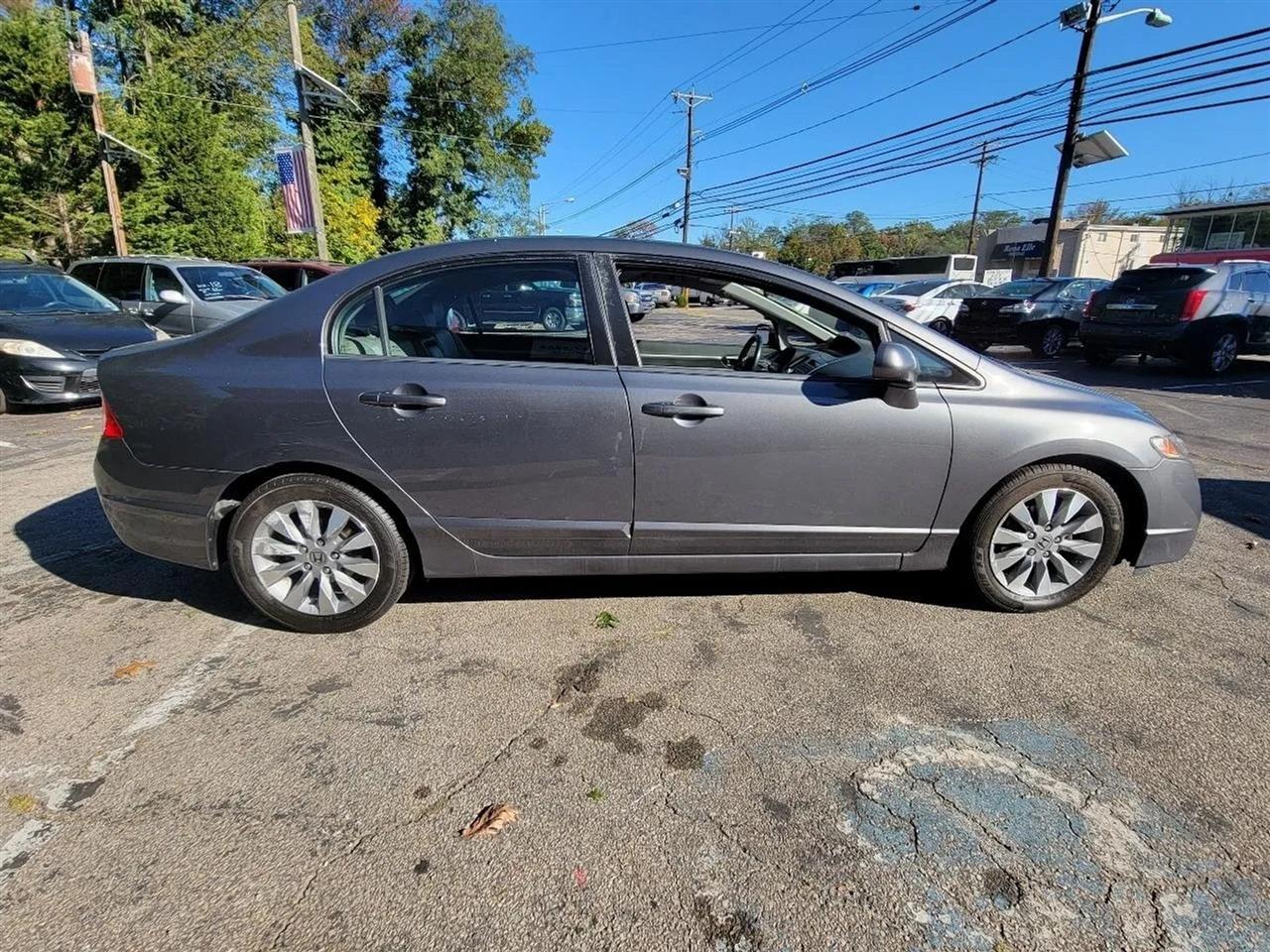 Honda Civic EX-L Sedan 5-Speed AT 2009