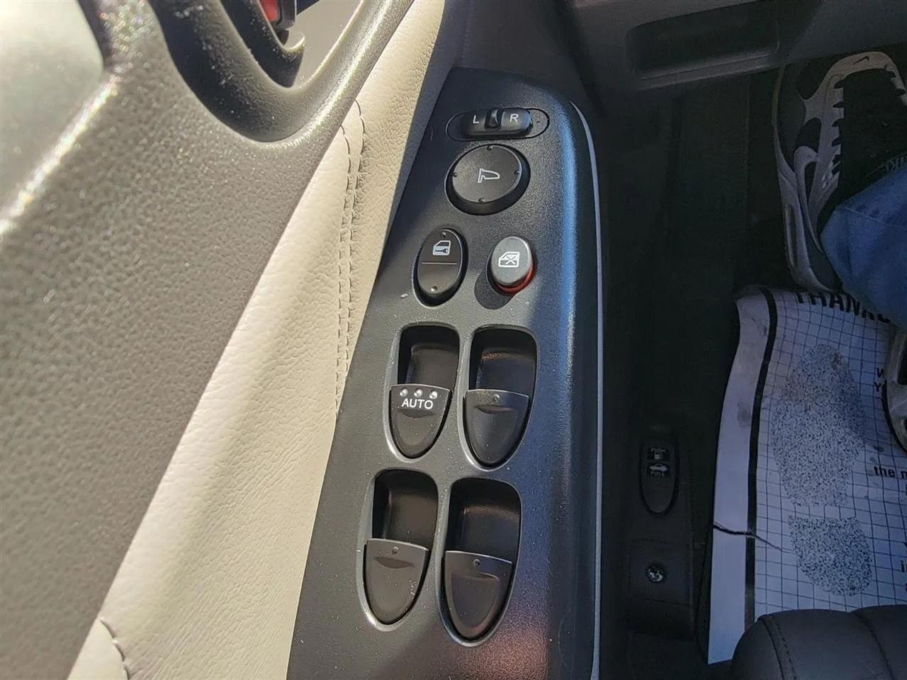 Honda Civic EX-L Sedan 5-Speed AT 2009