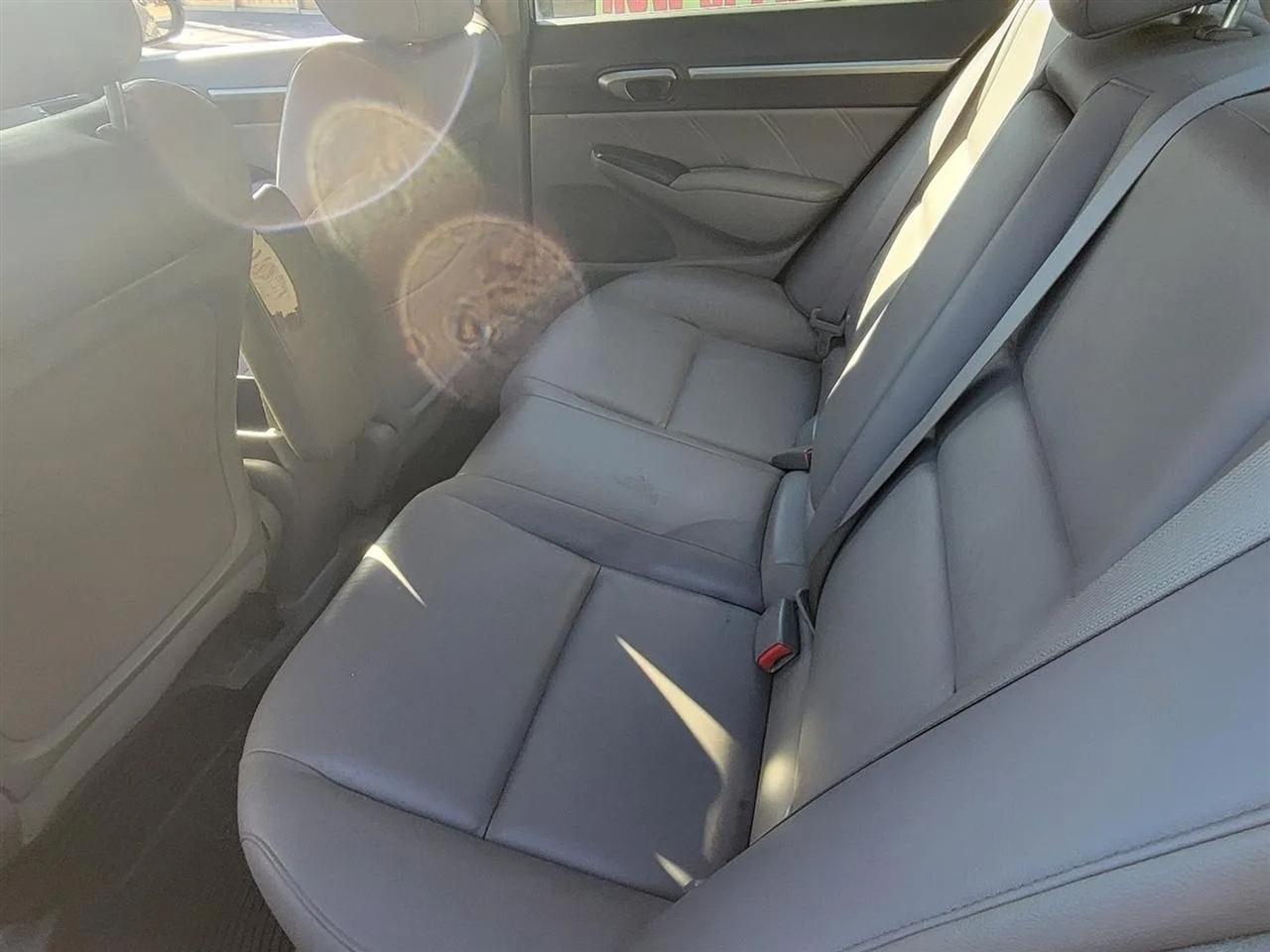 Honda Civic EX-L Sedan 5-Speed AT 2009