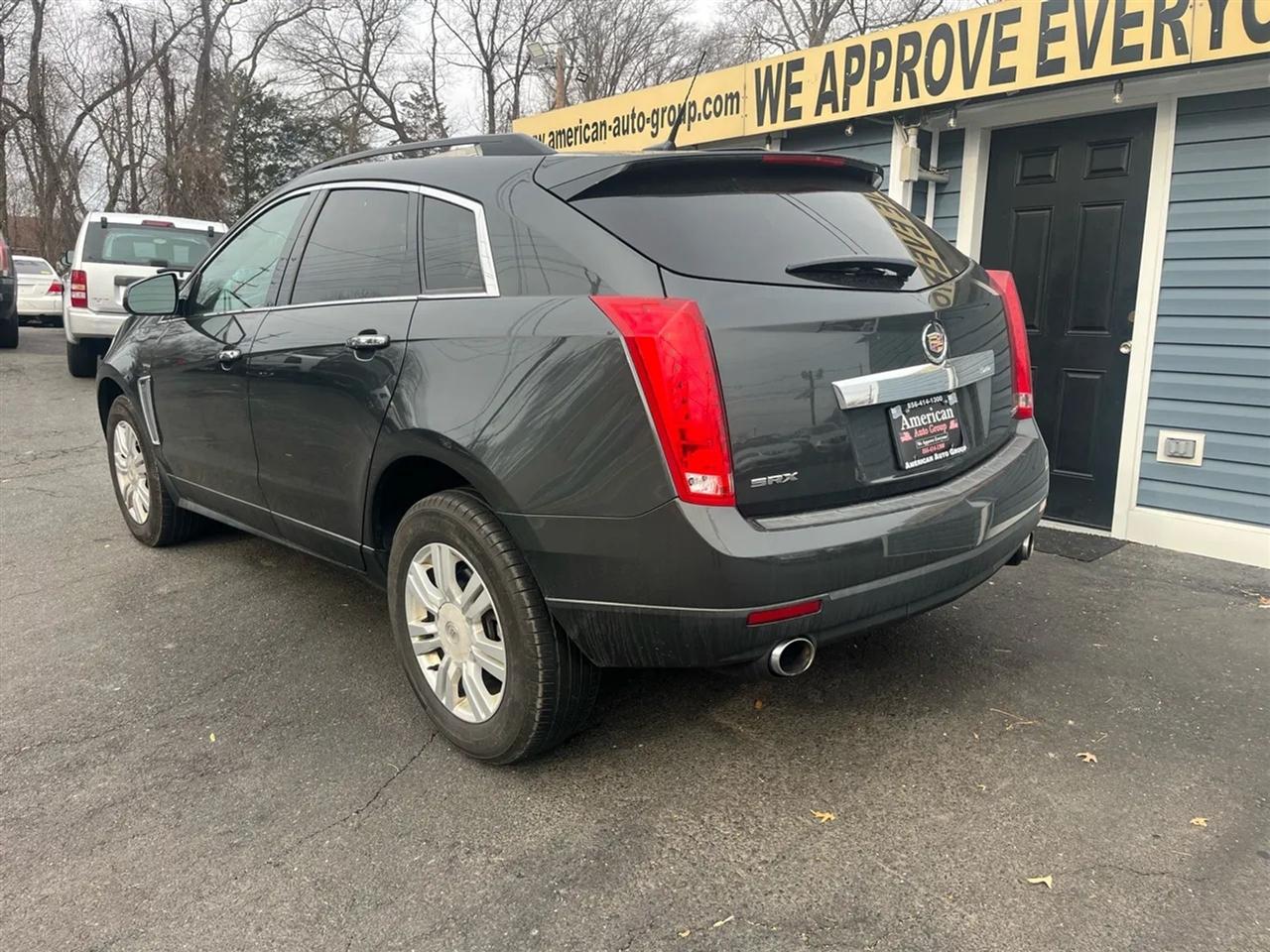 Cadillac SRX Standard FWD 2014