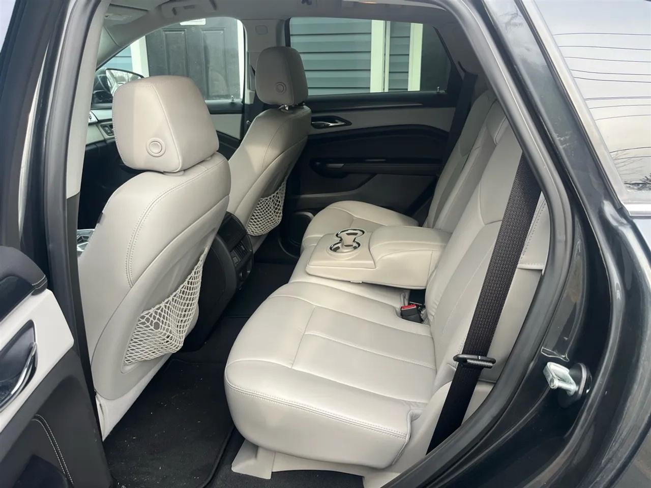 Cadillac SRX Standard FWD 2014