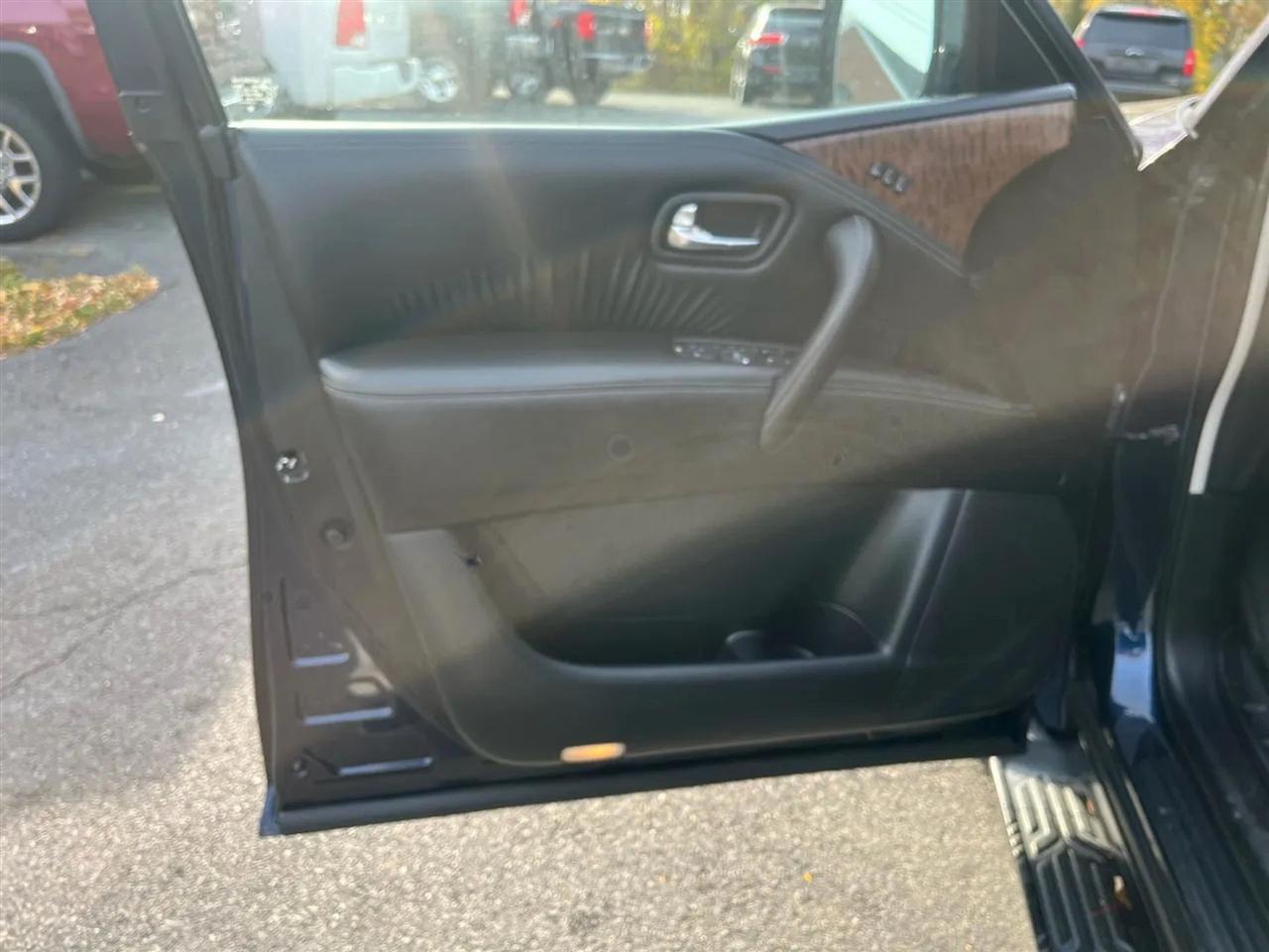 Nissan Armada SL 2WD 2020